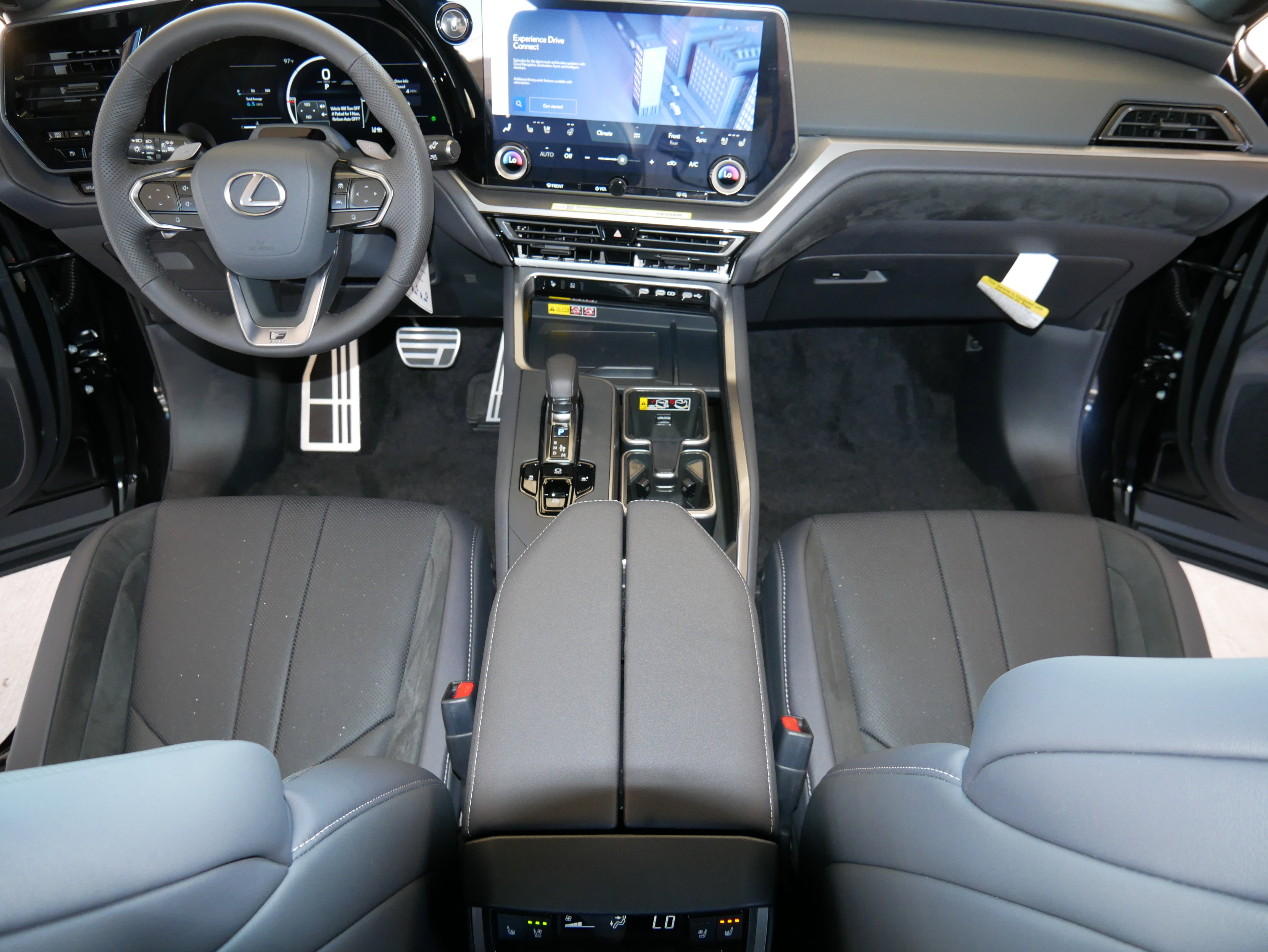 New 2026 Lexus TX 500h AWD image 16
