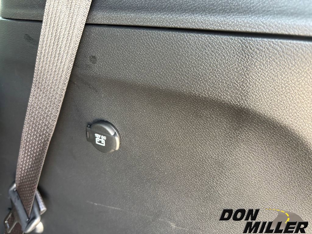 New 2026 Chrysler Pacifica Select image 32