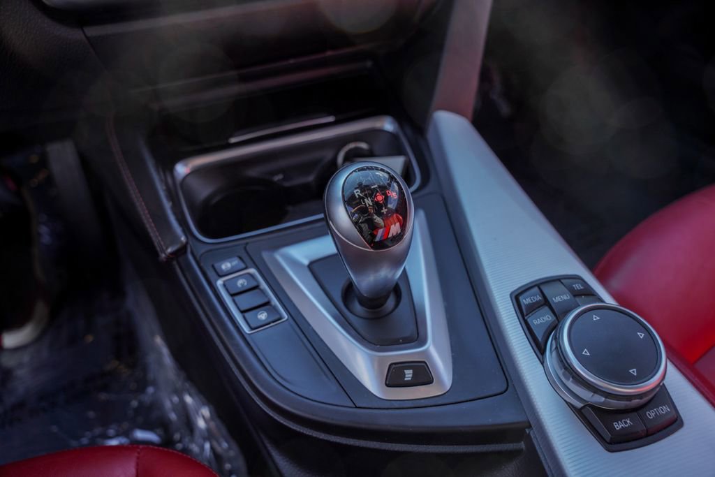 Used 2015 BMW M4 Coupe image 25