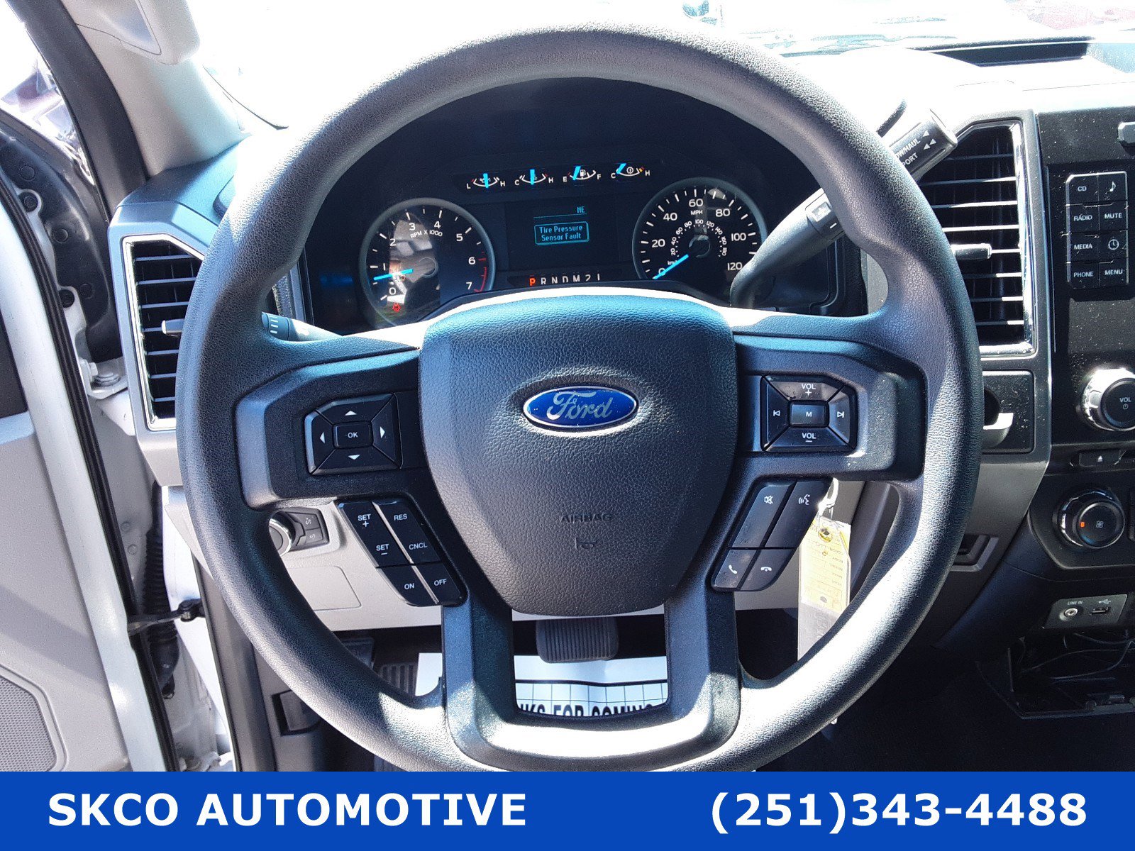 Used 2015 Ford F150 XLT image 18