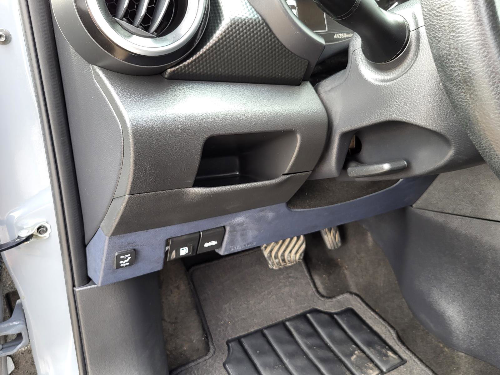 Used 2022 Nissan Kicks SV w/ Interior Electronics Package image 19