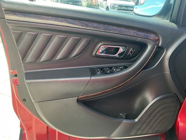 Used 2014 Ford Taurus Limited image 13