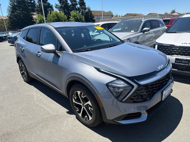 Used 2023 Kia Sportage EX FWD image 5