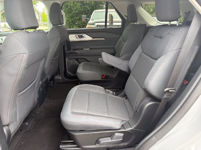 New 2026 Ford Explorer Active AWD/4WD image 15