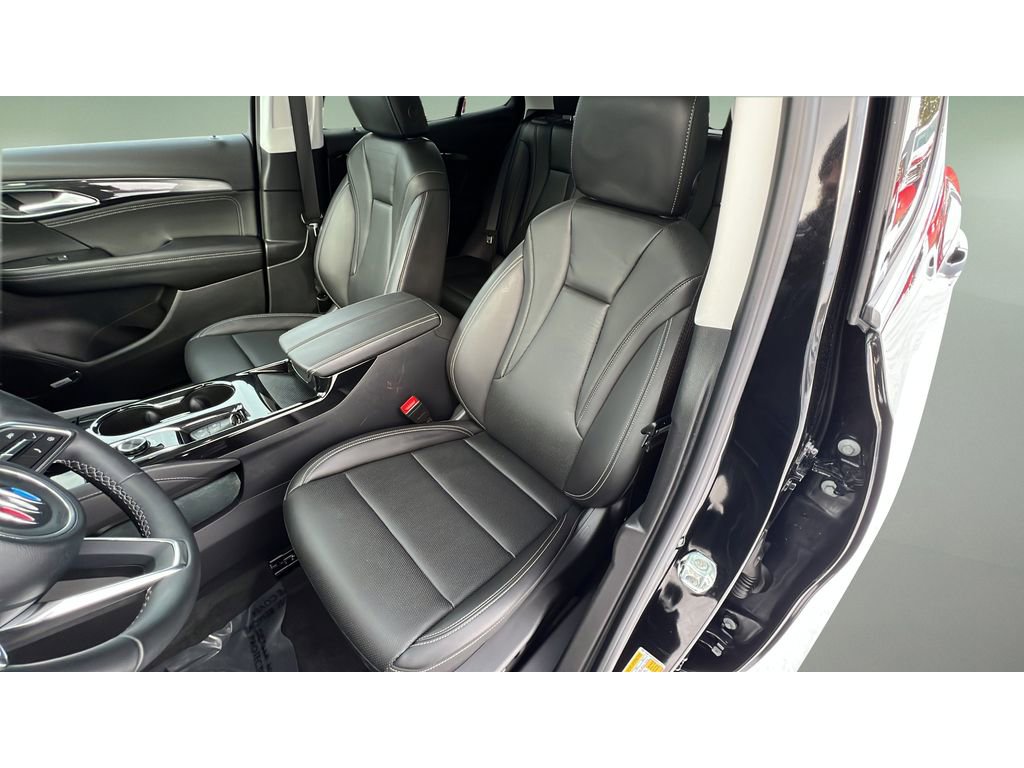 Certified 2025 Buick Envision Preferred image 24