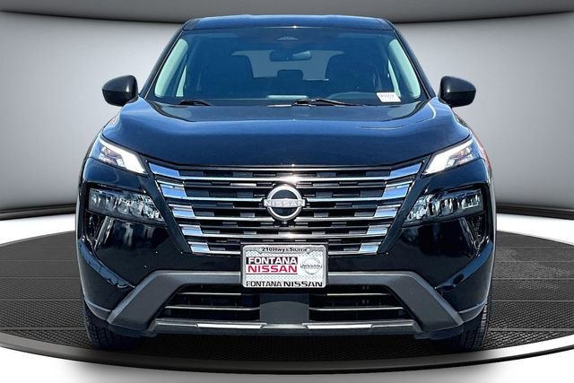 Certified 2024 Nissan Rogue S image 2