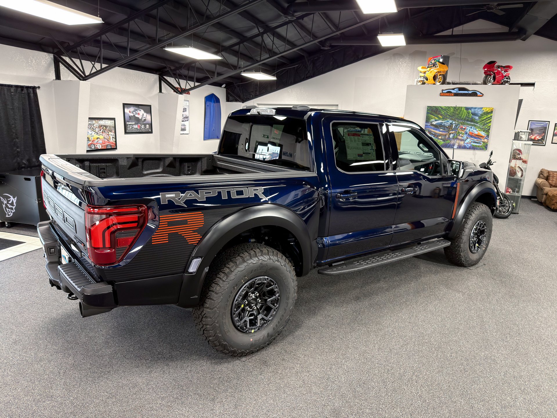Used 2026 Ford F150 Raptor w/ Equipment Group 803A Raptor R AWD/4WD image 38