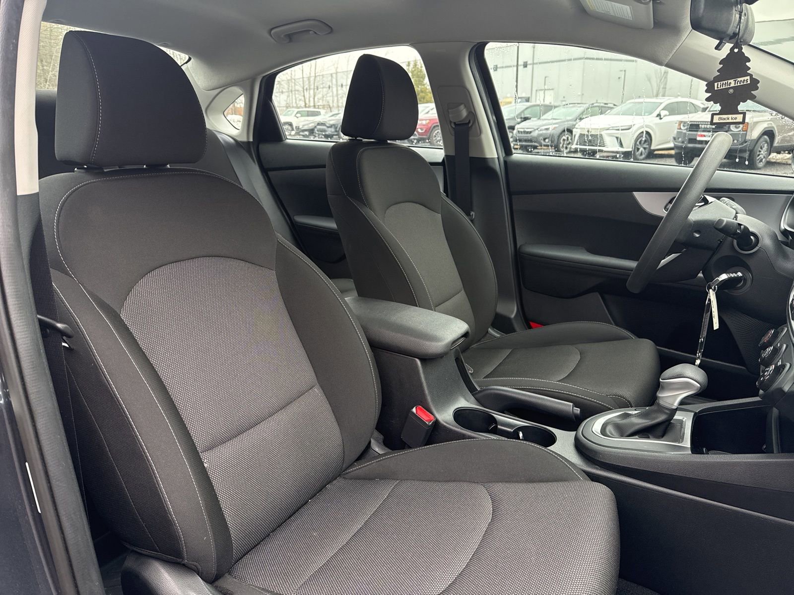 Used 2023 Kia Forte LXS image 13