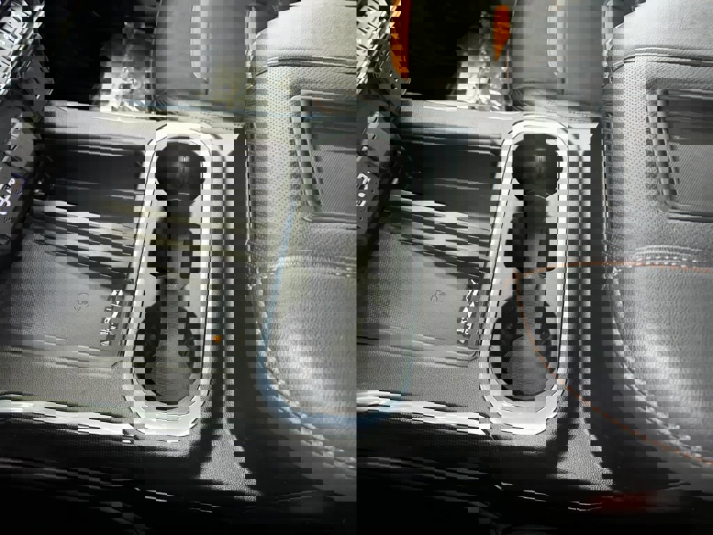 Certified 2021 GMC Sierra 2500 AT4 w/ AT4 Premium Plus Package image 18