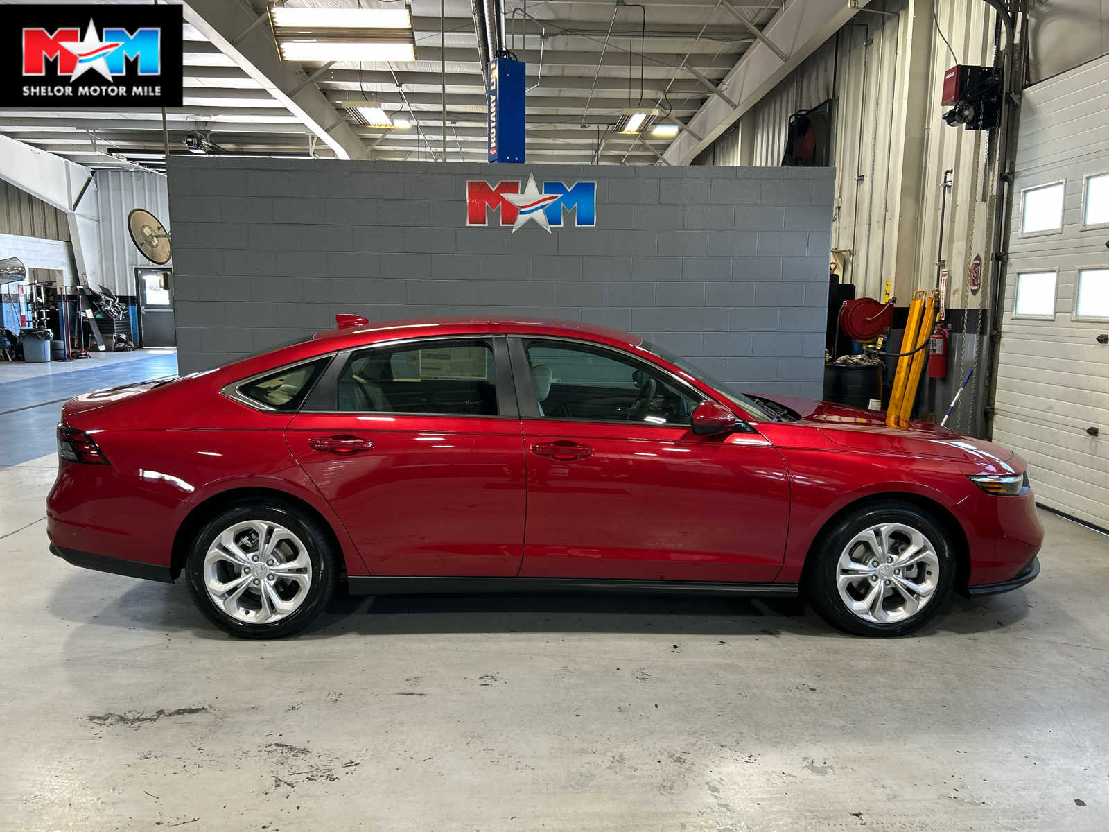 New 2025 Honda Accord LX