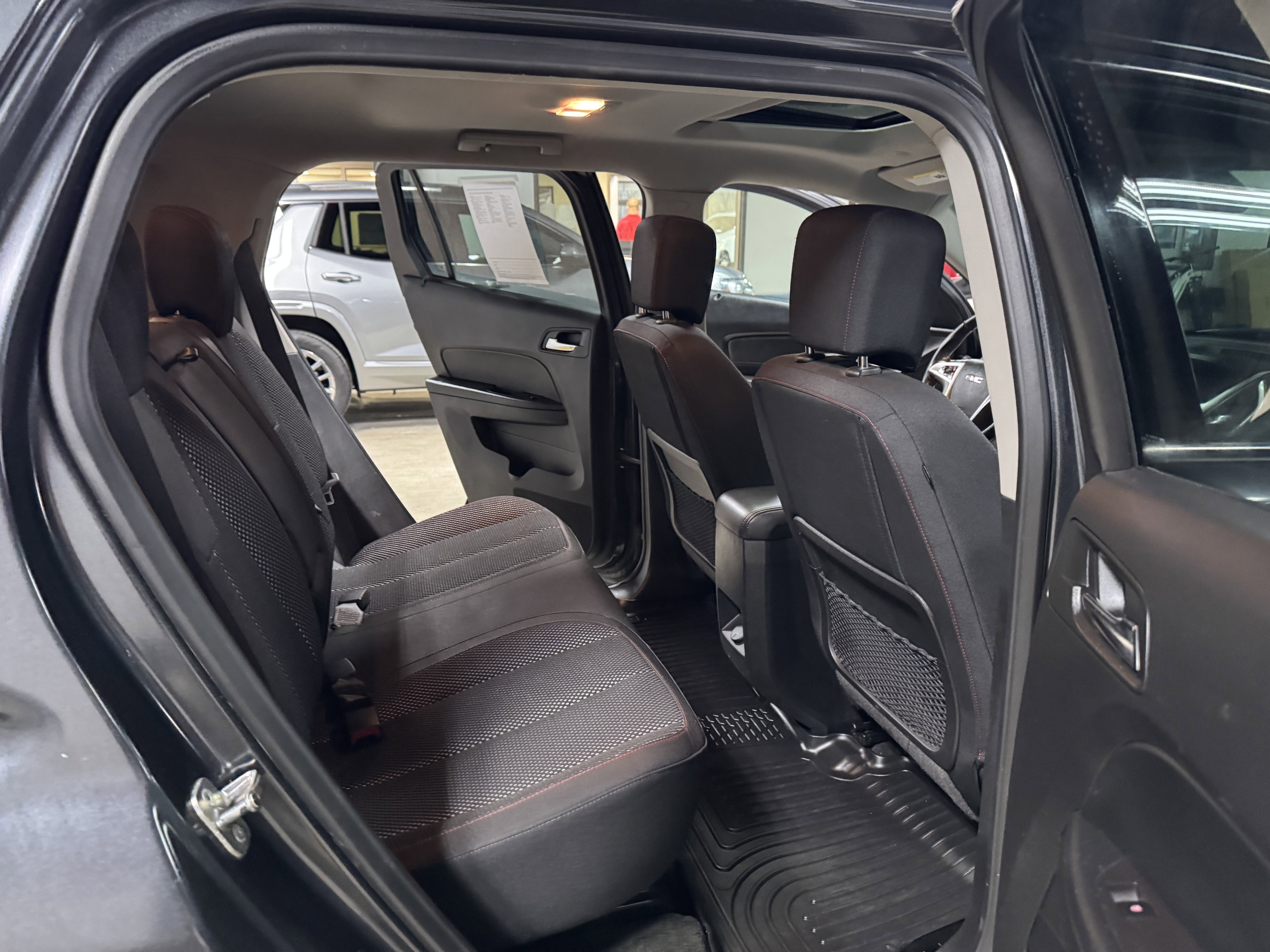 Used 2017 GMC Terrain SLE w/ Driver Alert Package I image 12