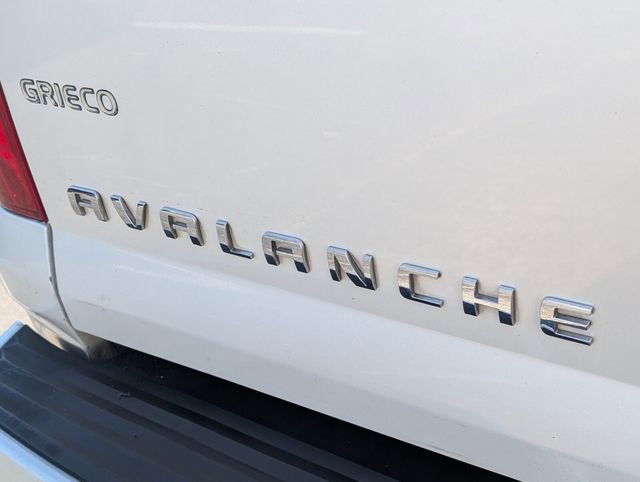 Used 2012 Chevrolet Avalanche LTZ image 16