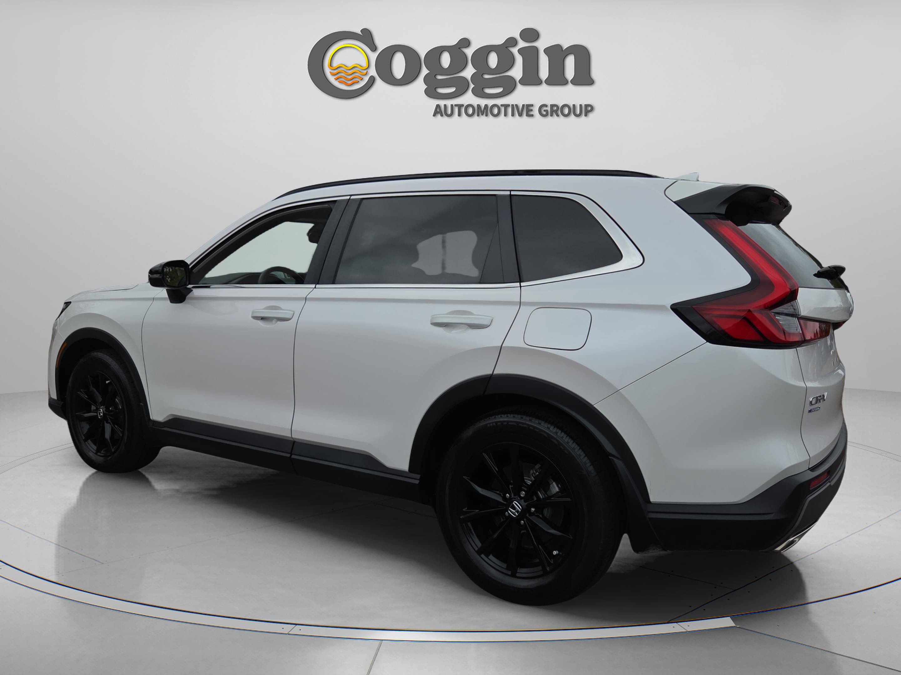 Used 2024 Honda CR-V Sport image 3