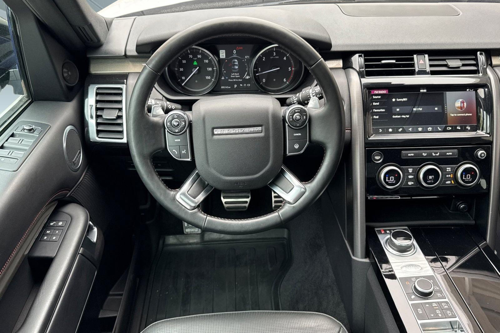 Used 2017 Land Rover Discovery HSE Luxury AWD/4WD image 33