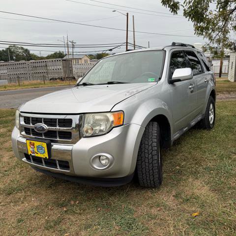Used 2010 Ford Escape Limited image 3