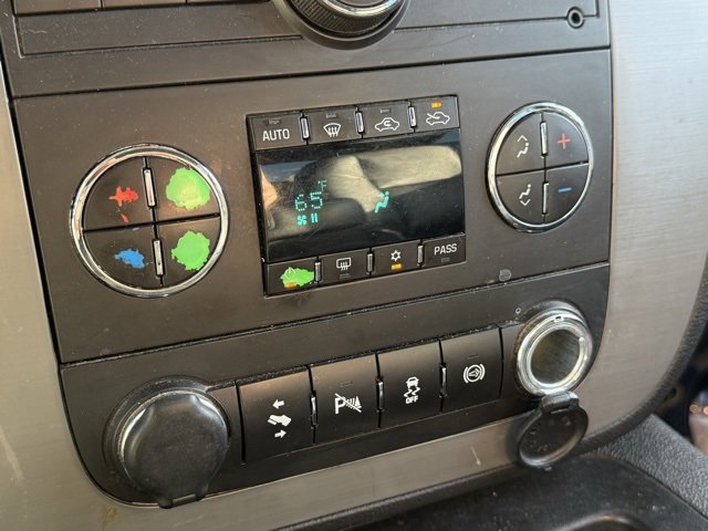 Used 2013 Chevrolet Silverado 2500 LTZ w/ LTZ Plus Package image 17