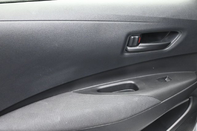 Used 2022 Toyota Corolla LE FWD image 9