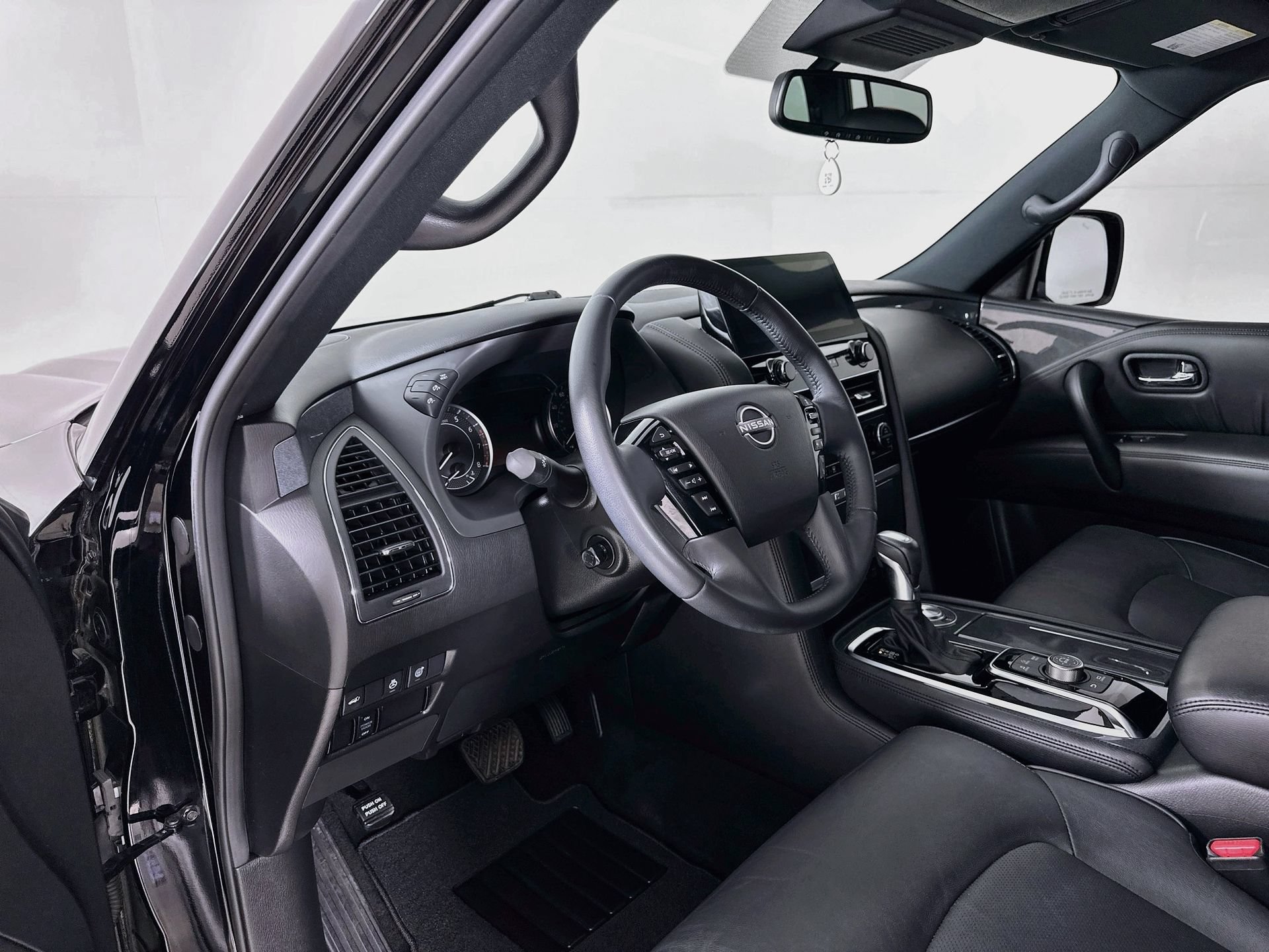 Used 2023 Nissan Armada SL w/ Midnight Edition Package RWD image 10