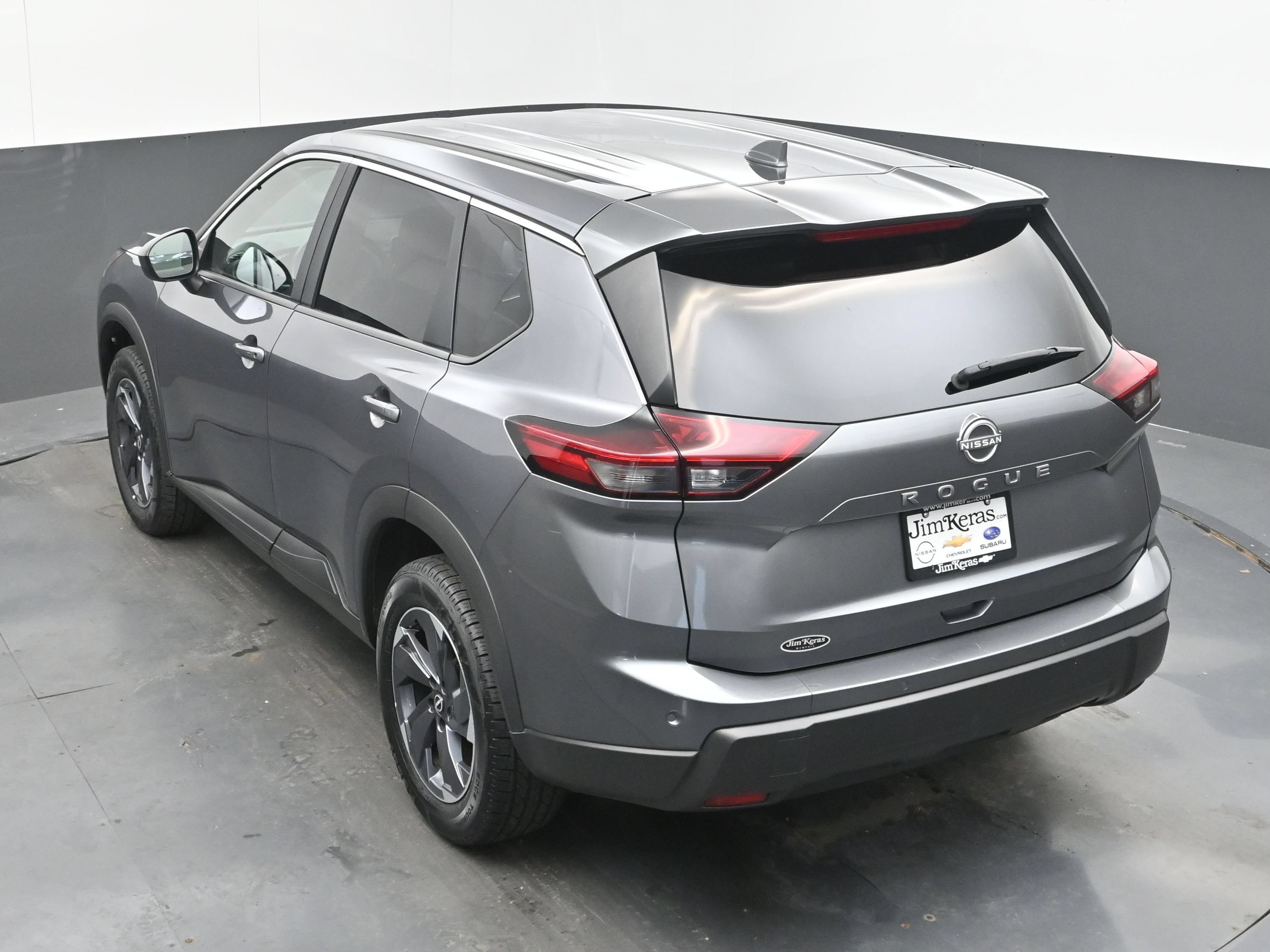 Used 2025 Nissan Rogue SV FWD image 33