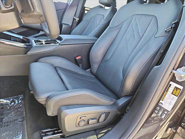 Used 2025 BMW X3 xDrive30i w/ Premium Package AWD/4WD image 15