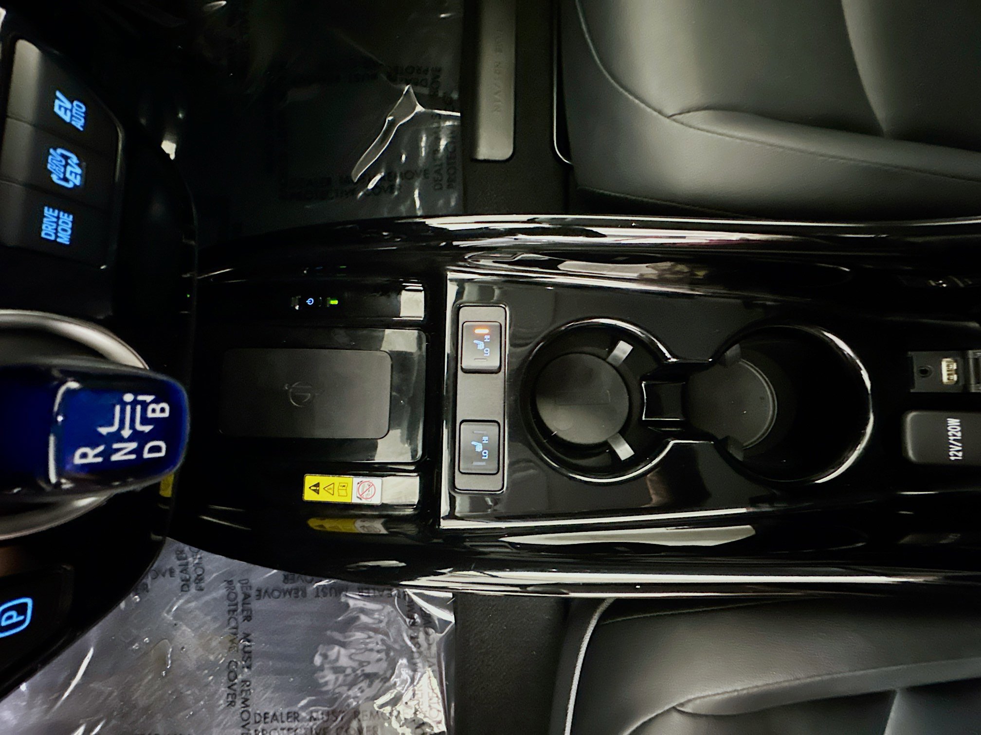 Used 2021 Toyota Prius Prime XLE image 22