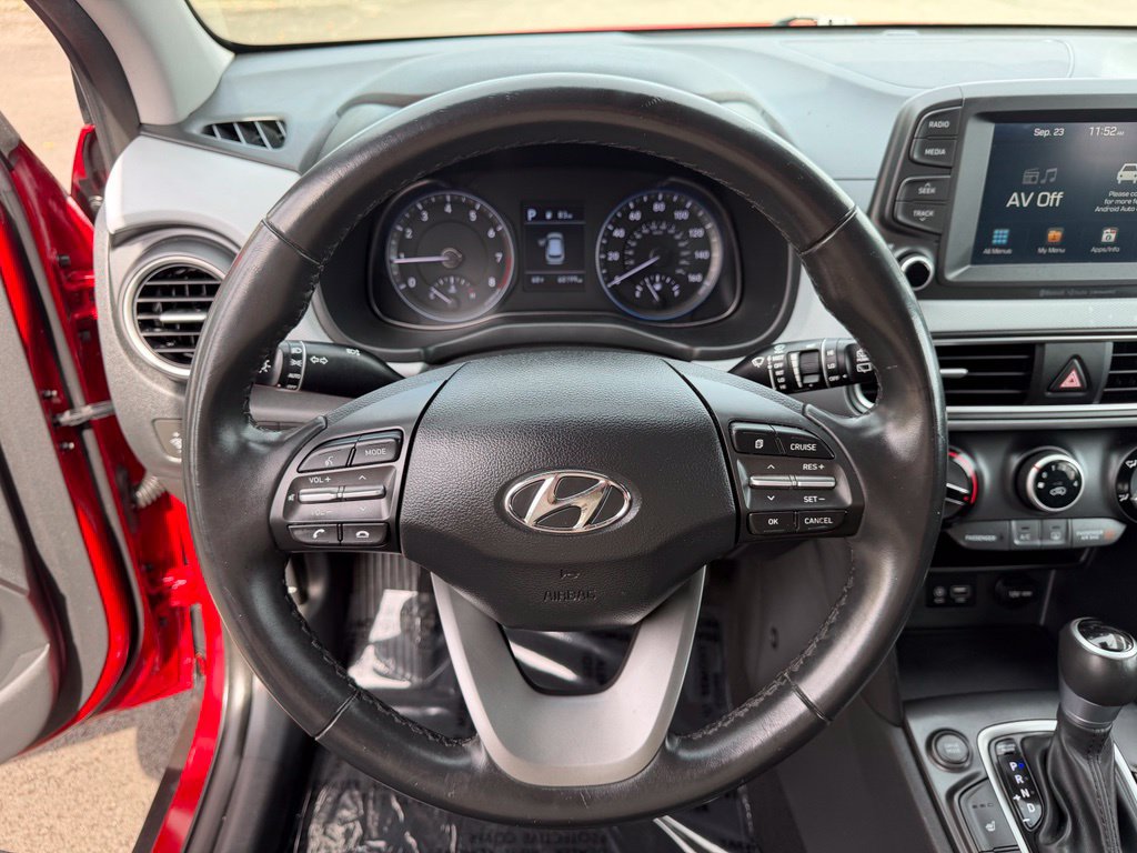 Used 2020 Hyundai Kona SEL w/ Cargo Package FWD image 18