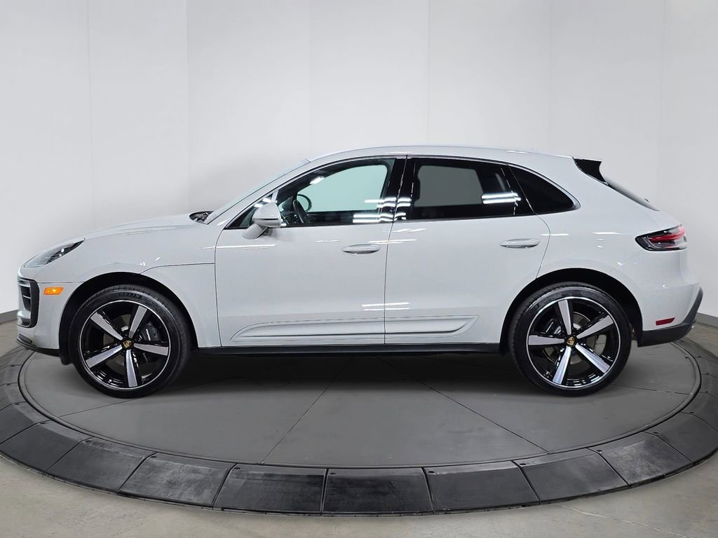 Certified 2026 Porsche Macan AWD/4WD video 2