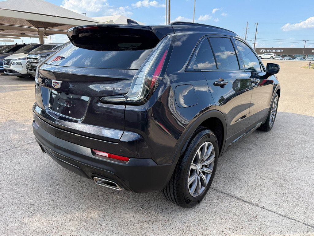 Used 2023 Cadillac XT4 Sport w/ Cold Weather Package FWD image 7