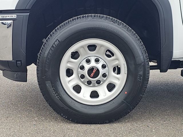 New 2026 GMC Sierra 3500 Pro image 17