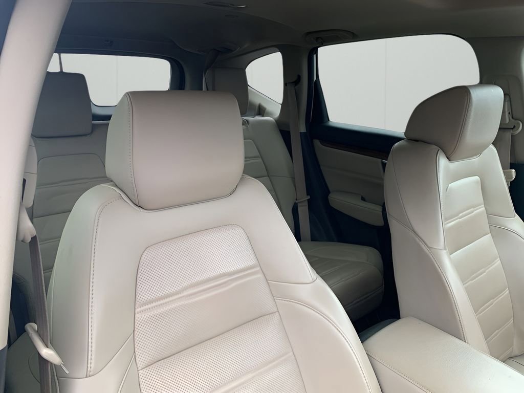 Used 2018 Honda CR-V Touring image 18