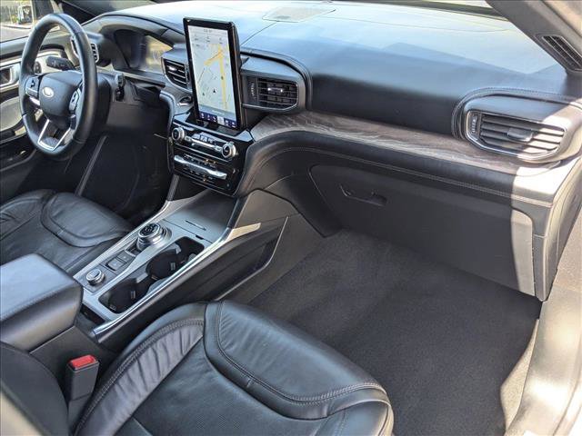 Used 2023 Ford Explorer Platinum w/ Technology Package image 22