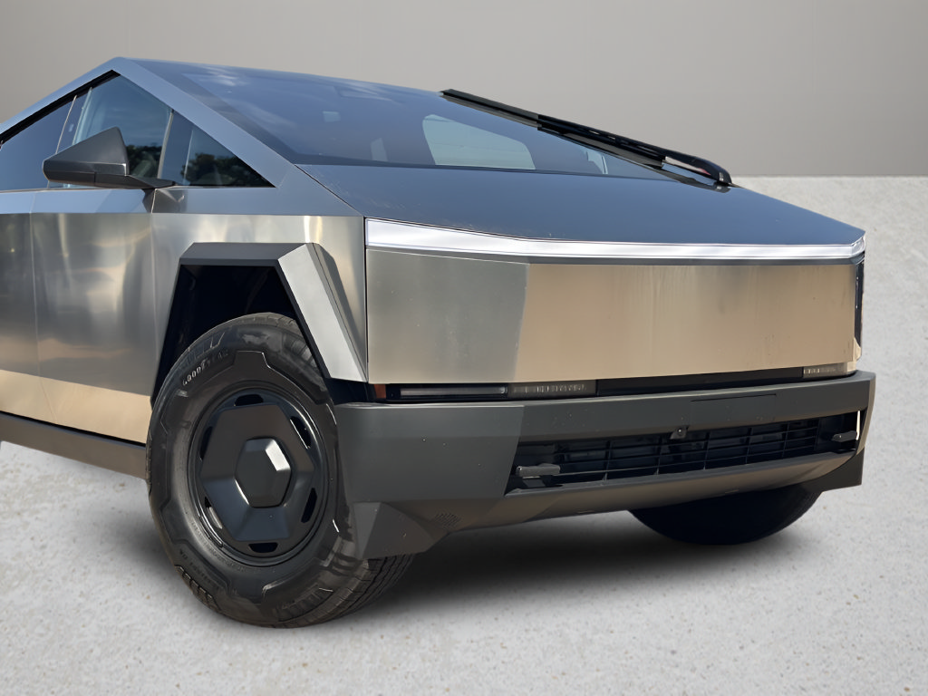 Used 2026 Tesla Cybertruck AWD Crew Cab image 5