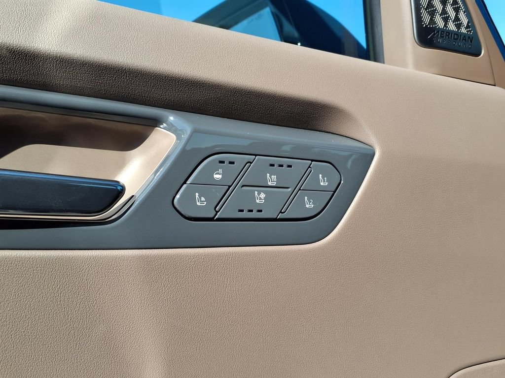 Certified 2024 Kia EV9 GT-Line AWD/4WD image 17