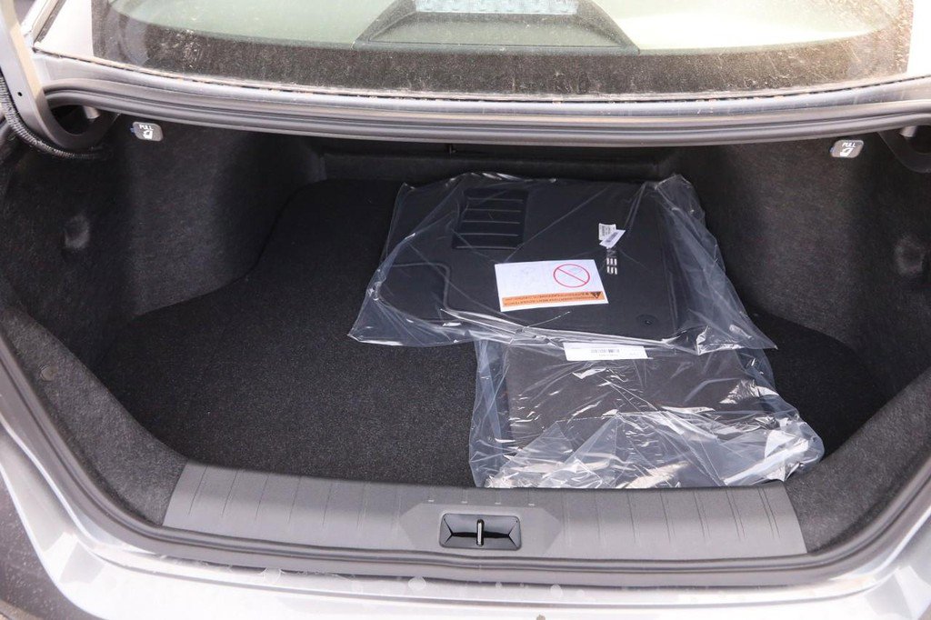 New 2026 Nissan Sentra SR w/ SR Premium Package image 7