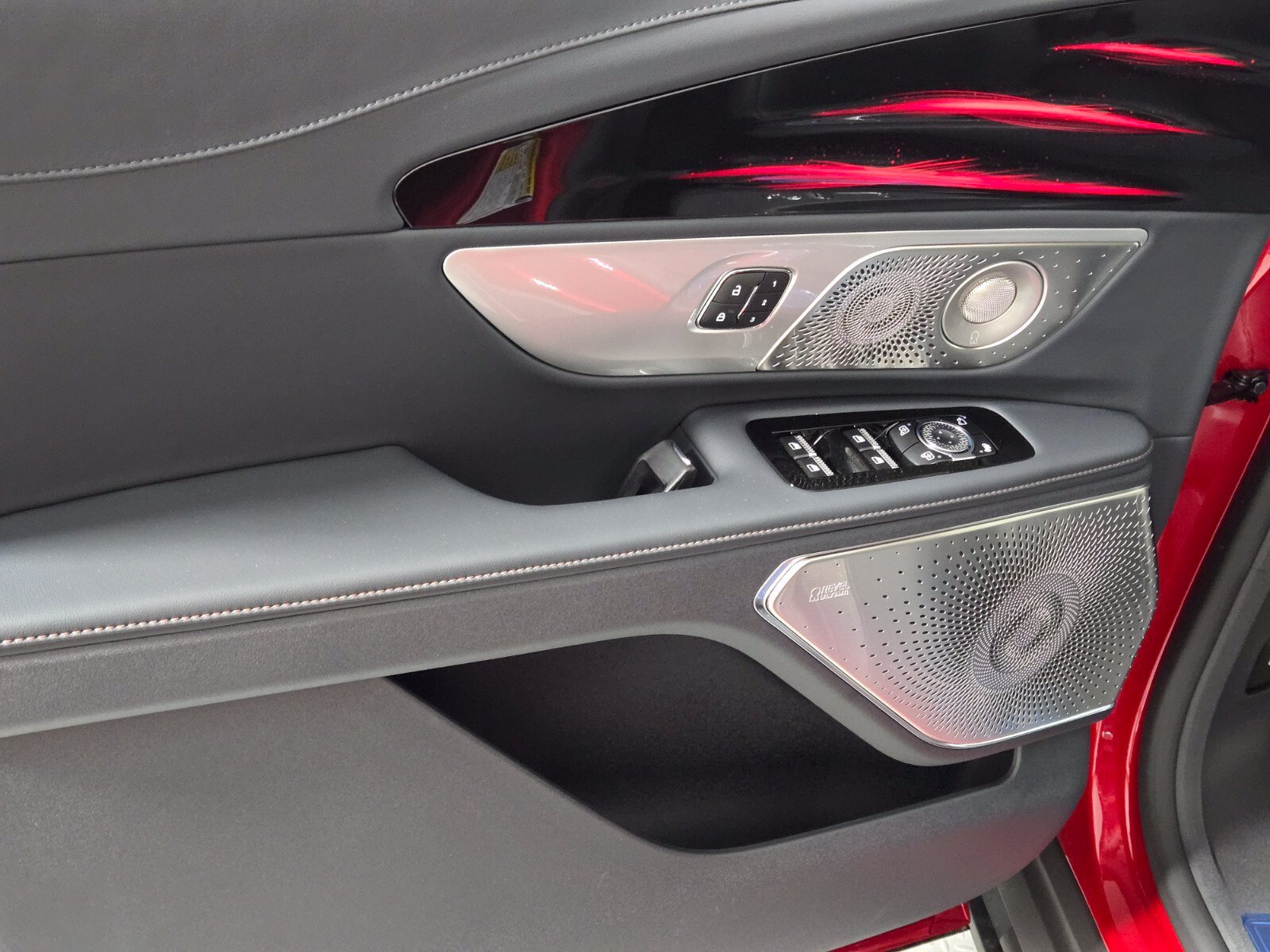 New 2026 Lincoln Nautilus Reserve AWD/4WD image 24