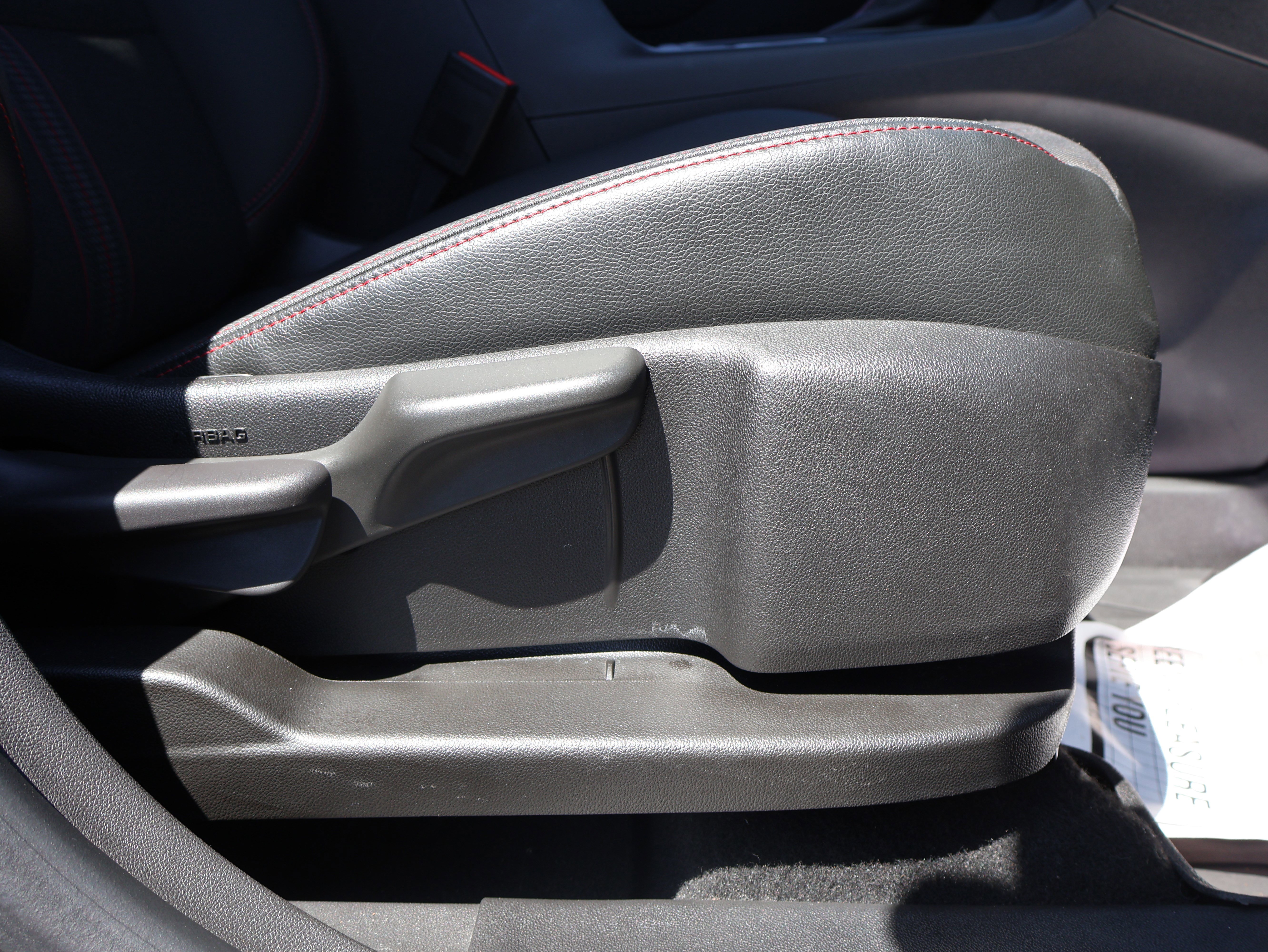 Used 2023 Chevrolet Equinox RS w/ LPO, Floor Liner Package AWD/4WD image 10