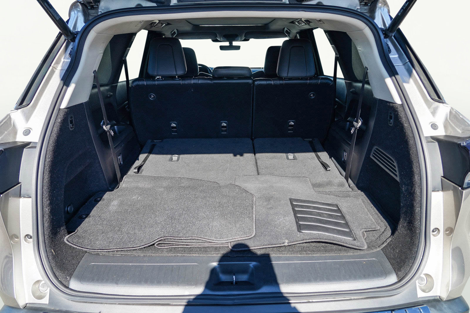 Used 2024 INFINITI QX60 Luxe w/ Cargo Package image 32