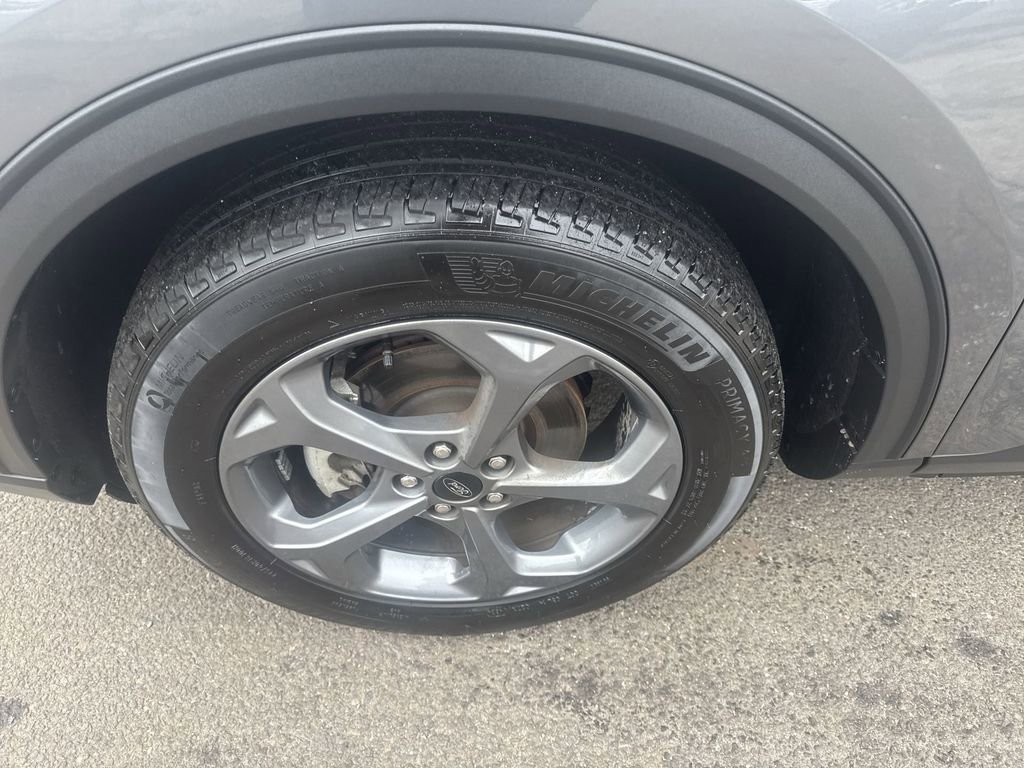 Used 2025 Ford Escape ST-Line Select image 10