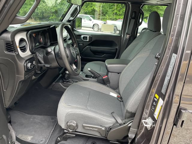 Used 2025 Jeep Wrangler Unlimited Sport AWD/4WD image 36