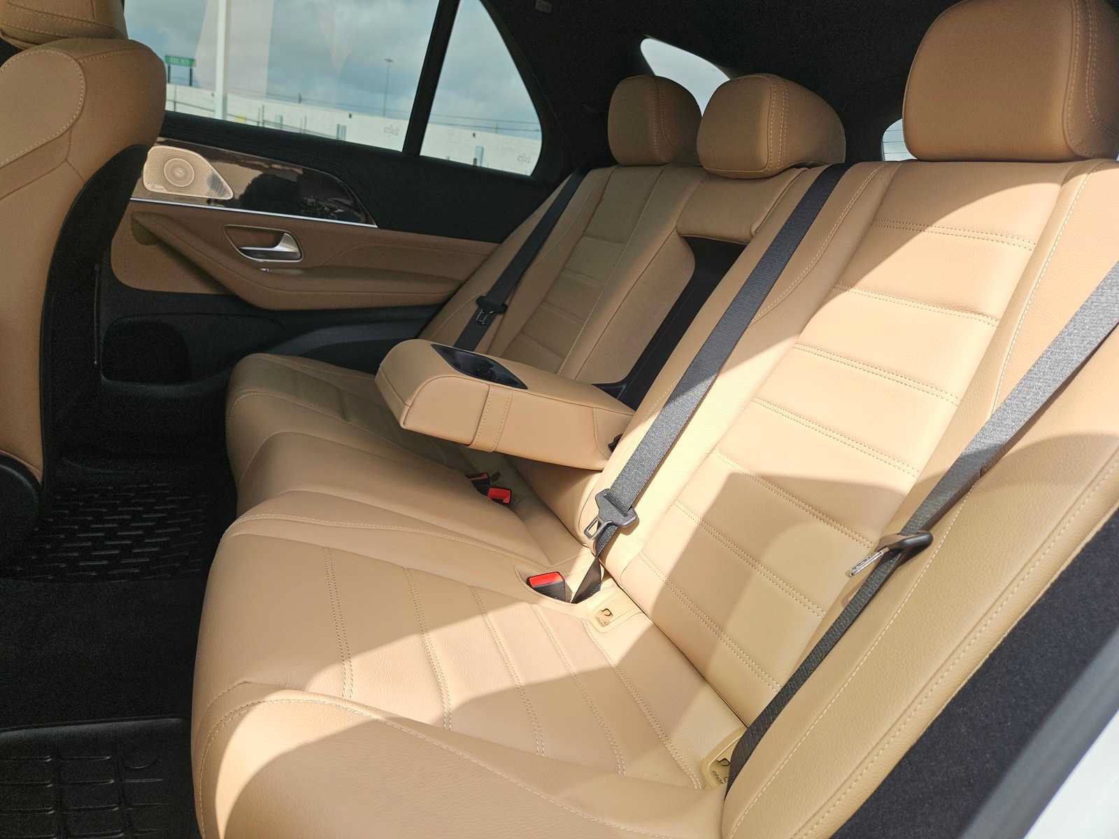 New 2026 Mercedes-Benz GLE 450 4MATIC image 17