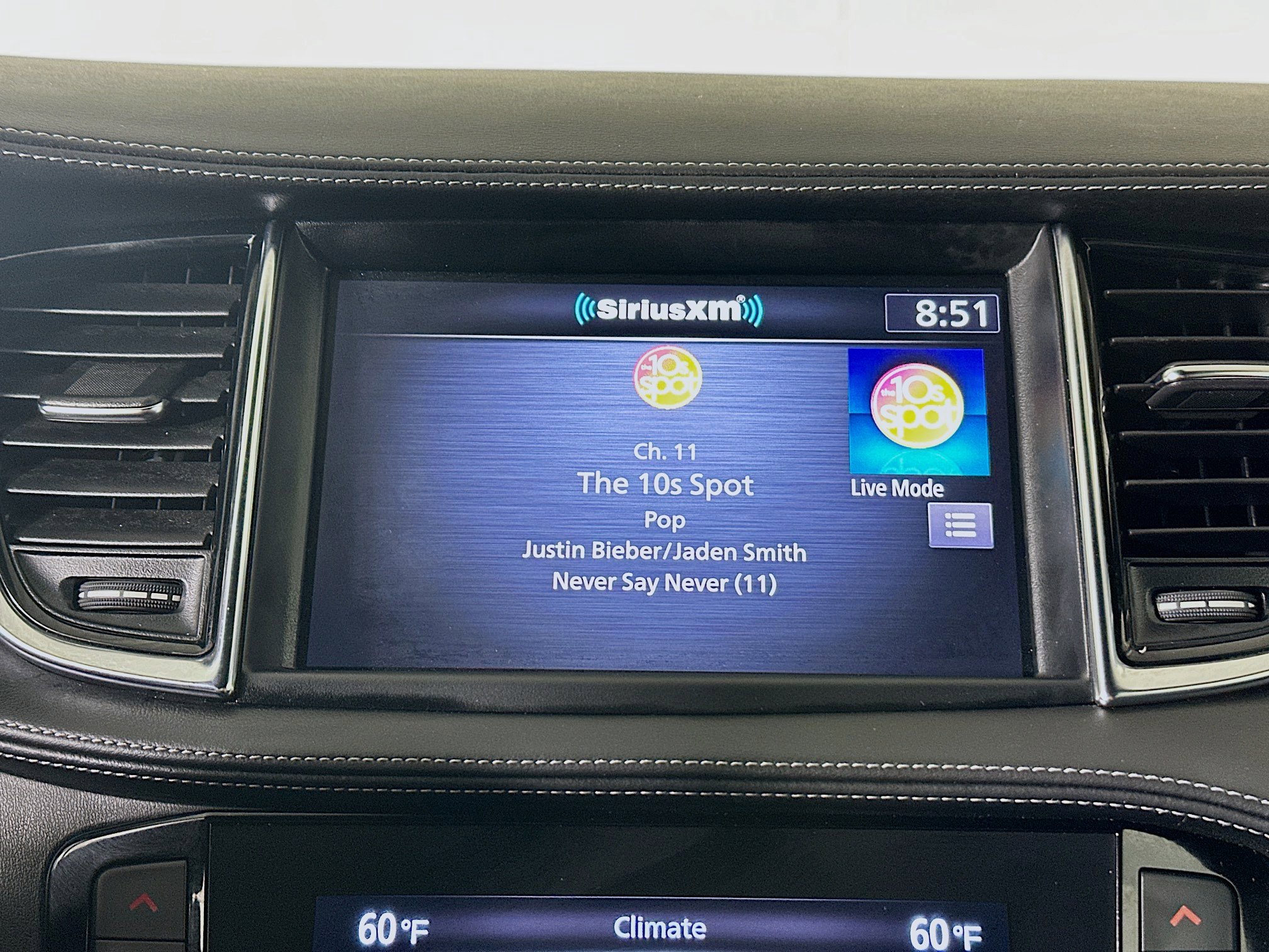 Used 2023 INFINITI QX55 Luxe w/ Cargo Package image 24