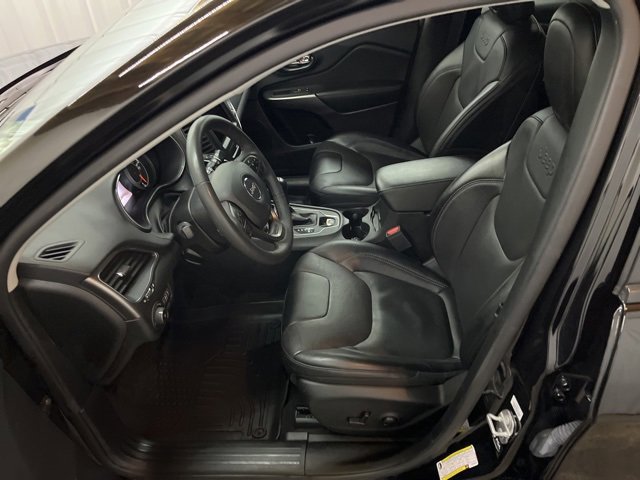 Used 2022 Jeep Cherokee Latitude Lux image 25