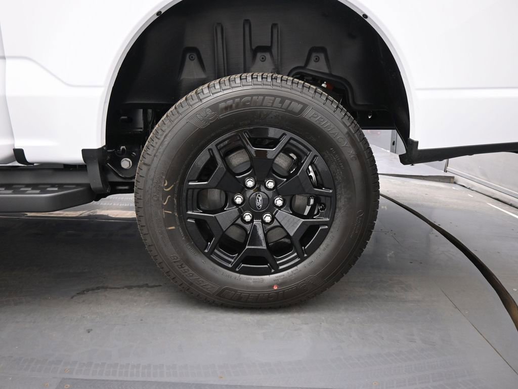 New 2025 Ford F150 Lightning XLT image 24