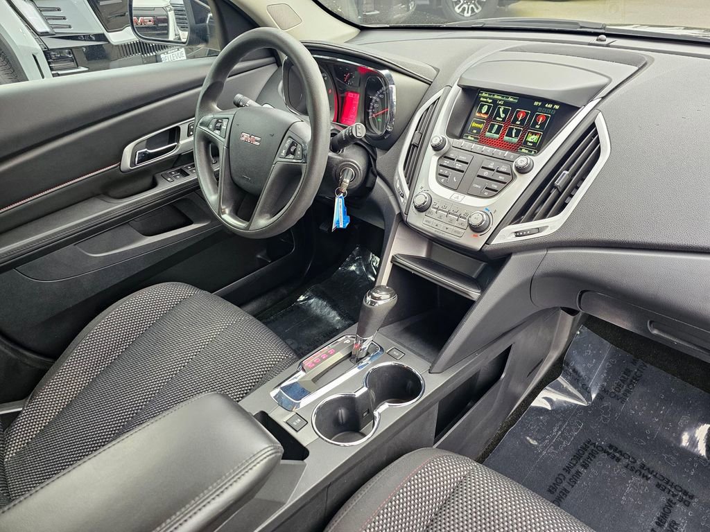 Used 2017 GMC Terrain SLE image 10