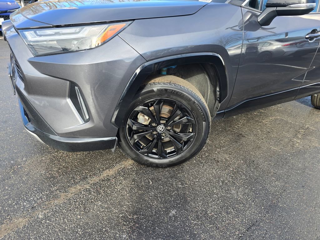 Certified 2022 Toyota RAV4 XSE w/ XSE Grade Weather Package AWD/4WD image 2