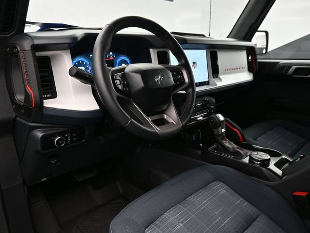 Certified 2025 Ford Bronco Heritage Edition AWD/4WD image 20