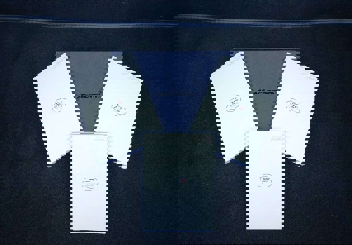 Used 2015 McLaren 650S Spider image 15