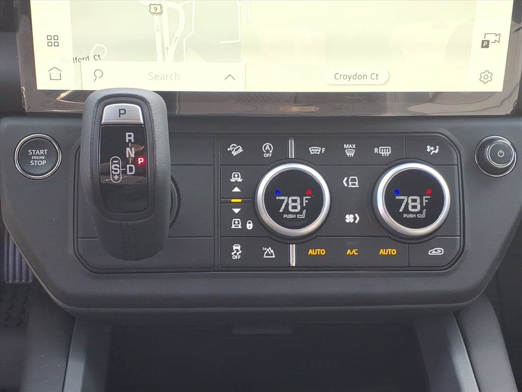 New 2026 Land Rover Defender 110 X-Dynamic SE image 13