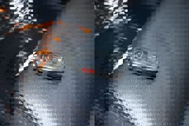 Used 2013 Volkswagen Golf 4-Door image 12