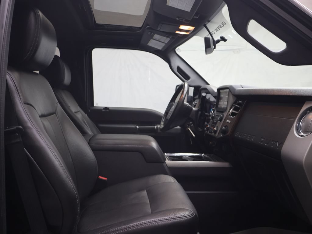 Used 2016 Ford F350 Lariat w/ Lariat Ultimate Package AWD/4WD image 9